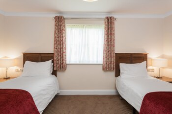 Woodford Bridge Country Club