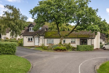 Woodford Bridge Country Club