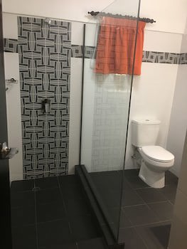 Suva Motor Inn