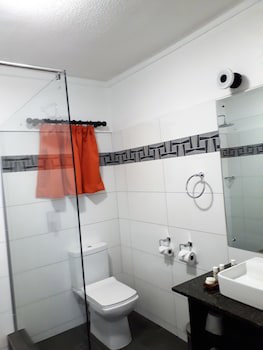 Suva Motor Inn