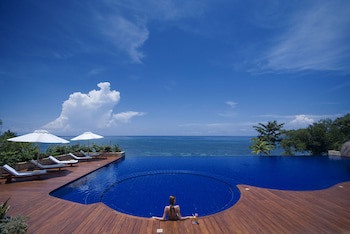 Eskaya Beach Resort And Spa
