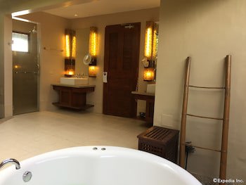Eskaya Beach Resort And Spa