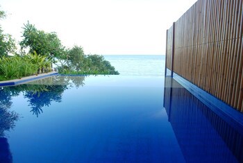 Eskaya Beach Resort And Spa