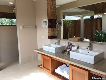 Eskaya Beach Resort And Spa