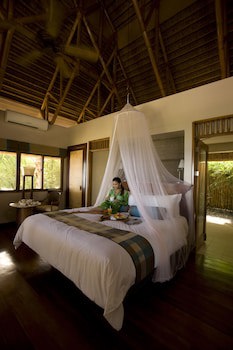 Eskaya Beach Resort And Spa