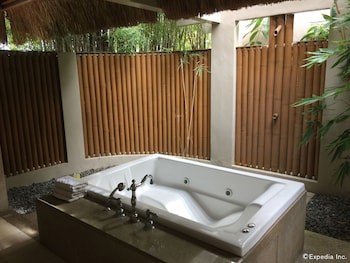 Eskaya Beach Resort And Spa