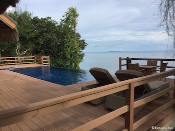 Eskaya Beach Resort And Spa