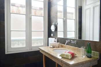 Zerohotel