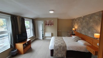 Alton House Hotel
