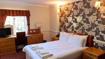 Farnham House Hotel