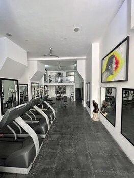 European Life Style Executive Suites & Gallery