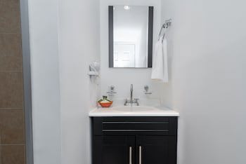 European Life Style Executive Suites & Gallery