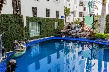 European Life Style Executive Suites & Gallery