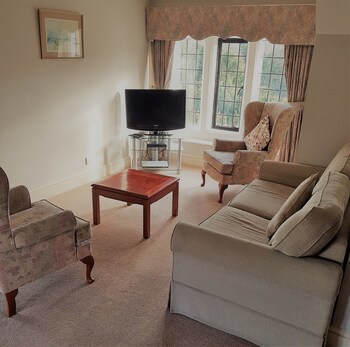 Broome Park Hotel