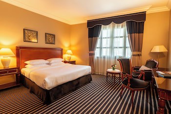 Royal Ascot Hotel galeri fotoğrafı