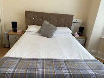 Diamonds Lodge Ltd