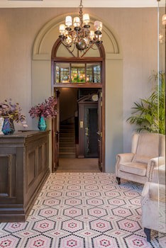 Kefalari Suites