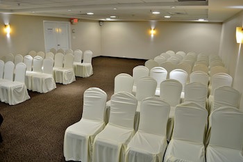 Holiday Inn Reynosa Zona Dorada, An Ihg Hotel