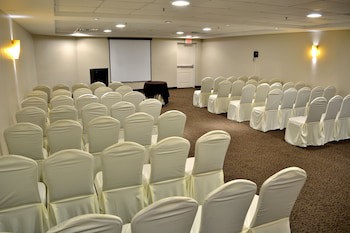 Holiday Inn Reynosa Zona Dorada, An Ihg Hotel