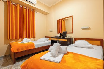 Faros 1 Hotel