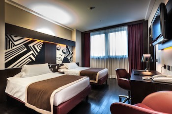 Crowne Plaza Milan City by IHG galeri fotoğrafı
