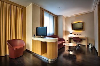 Crowne Plaza Milan City by IHG galeri fotoğrafı