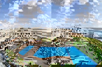 Capital Coast Resort & Spa