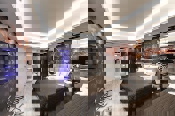 Almond Business Hotel