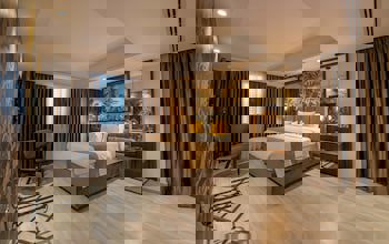 Almond Business Hotel