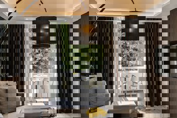 Almond Business Hotel