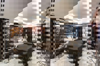 Almond Business Hotel