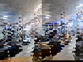 Almond Business Hotel