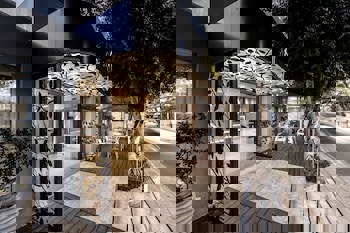 Almond Business Hotel