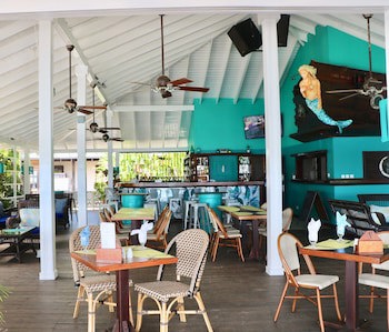 Le Phare Bleu Marina Resort