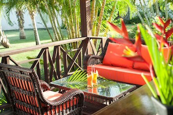 Le Phare Bleu Marina Resort