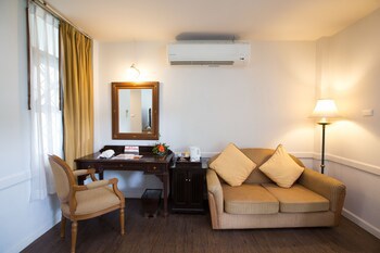 Eurasia Chiang Mai Hotel