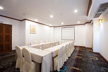 Ch Hotel