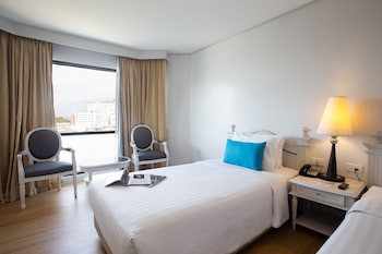 Ch Hotel