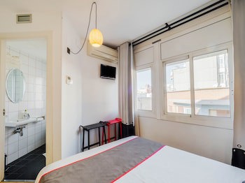 Hostal Athenas
