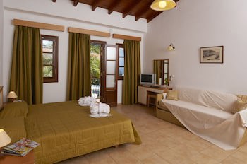 Iapetos Village galeri fotoğrafı