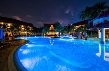 Sokha Beach Resort