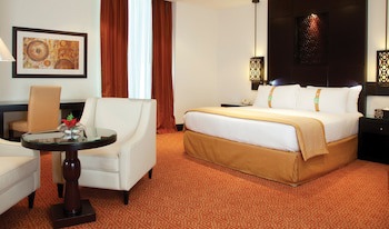Holiday Inn Dubai - Al Barsha by IHG galeri fotoğrafı
