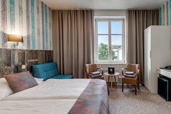 Royal Court Hotel galeri fotoğrafı