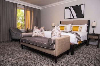 Golden Horse Hotel