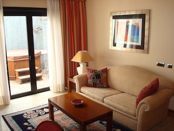 Villa Vik Hotel Boutique – Adults Only