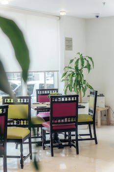 Kingsgate Hotel Abu Dhabi by Millennium galeri fotoğrafı