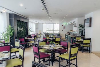Kingsgate Hotel Abu Dhabi by Millennium galeri fotoğrafı