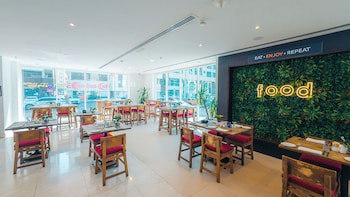 Kingsgate Hotel Abu Dhabi by Millennium galeri fotoğrafı