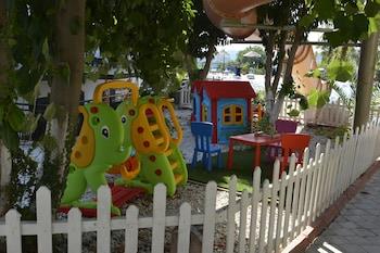 Children's play area - outdoor