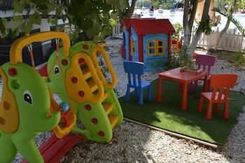 Children's play area - outdoor